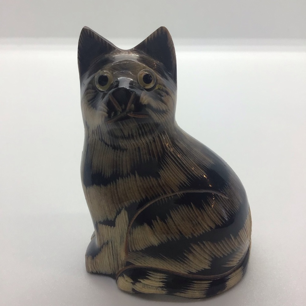 Small hoof carved striped tabby feline cat kitty kitten sculpture figurine